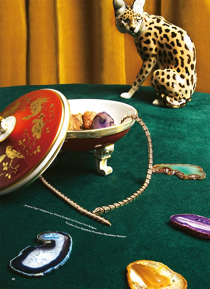 Grazia 12/2022 Big Luxury Issue Bulgari Special